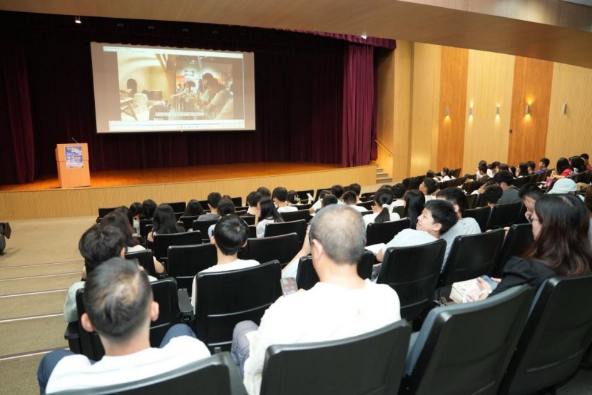 香港東方之珠義工團舉辦交流團總結會 百名港生分享京冀參訪收穫